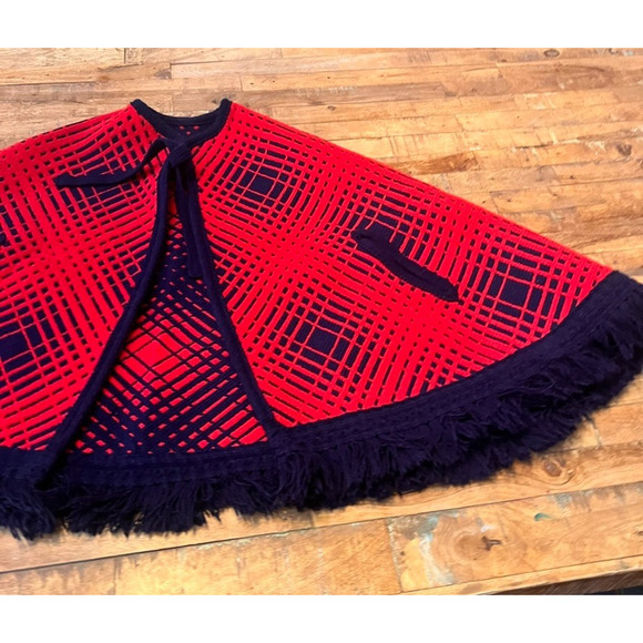 Poncho Cloak 26 x 59 in Knit Red and Blue Geometric Pattern Fringed Wool Blend - Picture 3 of 8